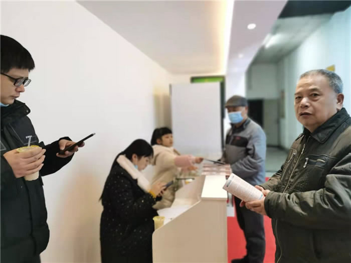 四川中青旅綿陽分社、綿陽市中旅假日旅行社、綿陽自來文化傳播有限公司24H自助售貨服務盛大開業(yè)