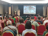 綿陽中旅行假日旅行社舉行胡楊林、南疆專列推薦會